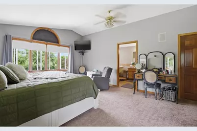 926 Millbrook Drive, Neenah, WI 54956 - Photo 14