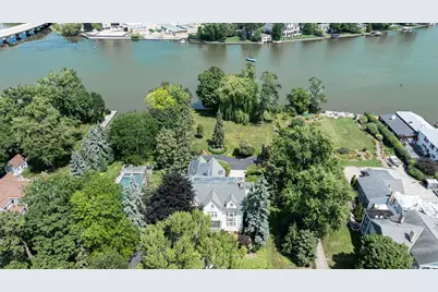 402 E Wisconsin Avenue, Neenah, WI 54956 - Photo 28