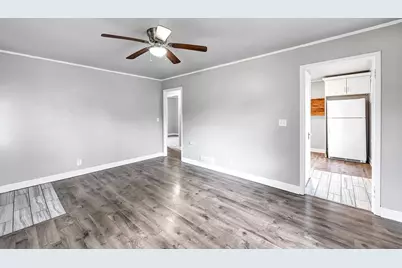 1160 12th Avenue, Green Bay, WI 54304 - Photo 4