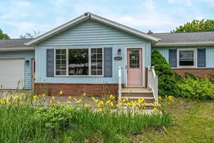 1614 Dawn St, Algoma, WI 54201 - Photo 2