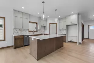 3110 Lazy Oak Dr, Green Bay, WI 54311 - Photo 2