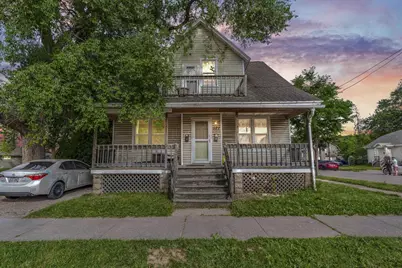 521 12th Avenue, Green Bay, WI 54303 - Photo 2