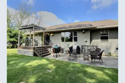 1085 Hillwood Run Drive, Oshkosh, WI 54901 - Photo 36