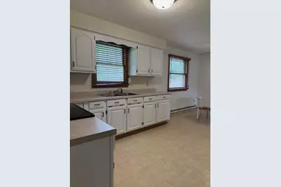1021 Claude Street, Menasha, WI 54952 - Photo 8