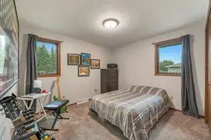 2730 Aquarius Rd, Green Bay, WI 54311 - Photo 12