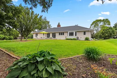 161 St Marys Boulevard, Green Bay, WI 54301 - Photo 2