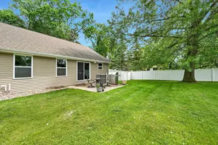 1014 Lacount Rd, Green Bay, WI 54313 - Photo 58
