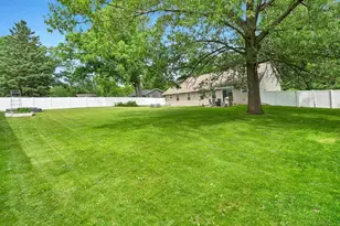 1014 Lacount Rd, Green Bay, WI 54313 - Photo 54