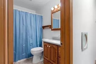 947 Redley Ct, Green Bay, WI 54304 - Photo 20