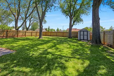 947 Redley Court, Green Bay, WI 54304 - Photo 38