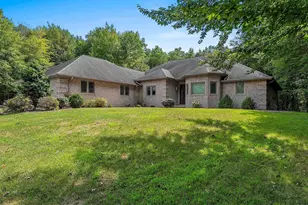425 Hill Haven Ct, Little Suamico, WI 54141 - Photo 58