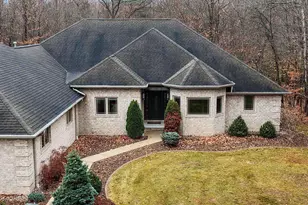 425 Hill Haven Ct, Little Suamico, WI 54141 - Photo 72