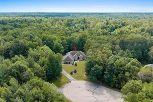 425 Hill Haven Ct, Little Suamico, WI 54141 - Photo 76