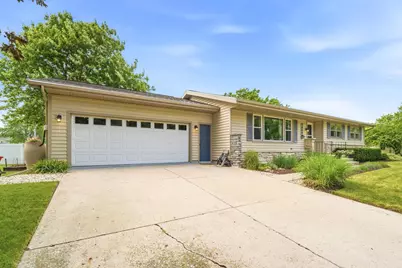 1409 Chapman Avenue, North Fond du Lac, WI 54937 - Photo 2