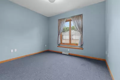 111 Regent Place, Neenah, WI 54956 - Photo 32