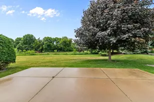111 Regent Pl, Neenah, WI 54956 - Photo 6