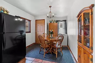 1429 S Oneida St, Green Bay, WI 54304 - Photo 18