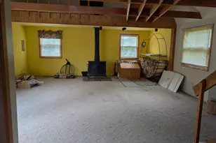 218 Wood Ln, New London, WI 54961 - Photo 6