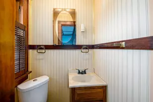 318 Hudson Ave, Oshkosh, WI 54900 - Photo 8