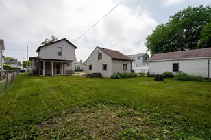 318 Hudson Ave, Oshkosh, WI 54900 - Photo 24