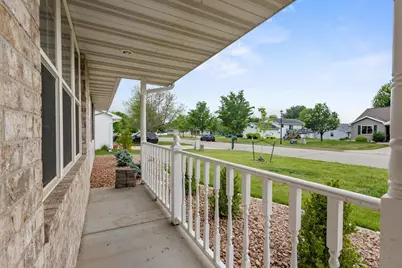 1085 Grassymeadow Lane, Menasha, WI 54952 - Photo 26