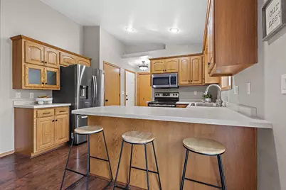 1085 Grassymeadow Lane, Menasha, WI 54952 - Photo 12