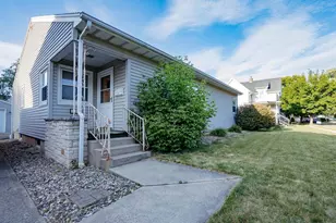129 E 12th St, Fond du Lac, WI 54935 - Photo 2