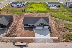 N8851 Killarney Way, Menasha, WI 54952 - Photo 78