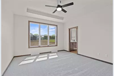N8851 Killarney Way, Menasha, WI 54952 - Photo 24