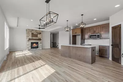 N8851 Killarney Way, Menasha, WI 54952 - Photo 20