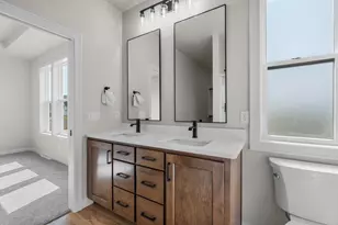 N8851 Killarney Way, Menasha, WI 54952 - Photo 62