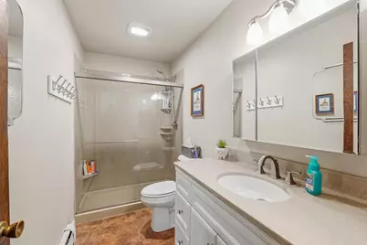 960 Maricopa Drive, Oshkosh, WI 54904 - Photo 8