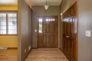 N7914 Creekside Dr, Sherwood, WI 54169 - Photo 6
