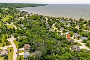 N7914 Creekside Dr, Sherwood, WI 54169 - Photo 68