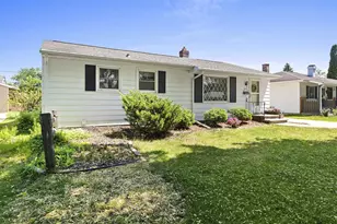 1613 Jay Ln, Green Bay, WI 54304 - Photo 30