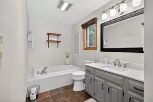 N2935 Valley View Dr, Hortonville, WI 54944 - Photo 36