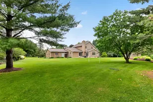 N2935 Valley View Dr, Hortonville, WI 54944 - Photo 22