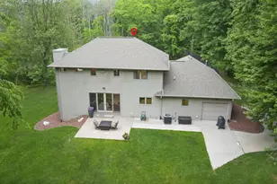 4544 Crooked Creek Ln, Hobart, WI 54155 - Photo 2