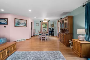 1924 E Glendale Ave, Appleton, WI 54911 - Photo 6
