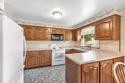 1107 Main Street, Luxemburg, WI 54217 - Photo 4