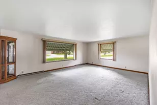 1107 Main St, Luxemburg, WI 54217 - Photo 10