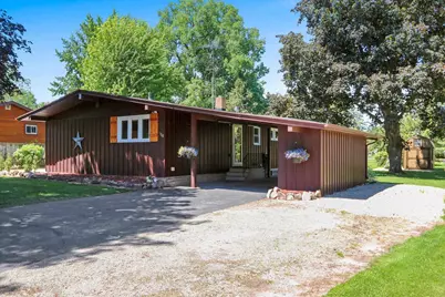 118 N 8th Avenue, Winneconne, WI 54986 - Photo 2