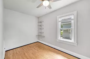 1243 S Irwin Ave, Green Bay, WI 54301 - Photo 18
