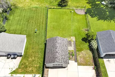 1243 S Irwin Avenue, Green Bay, WI 54301 - Photo 30