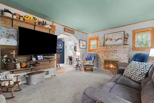 219 E Hancock St, Appleton, WI 54911 - Photo 2