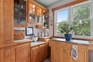 219 E Hancock St, Appleton, WI 54911 - Photo 10
