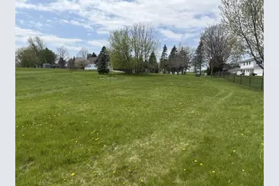 W258N6891 Victoria Circle, Sussex, WI 53089 - Photo 6
