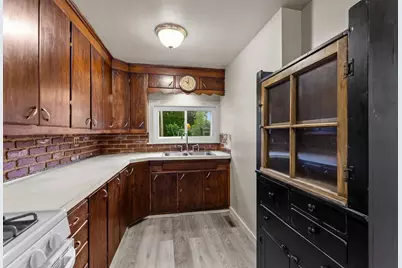 1711 N Meade Street, Appleton, WI 54911 - Photo 6
