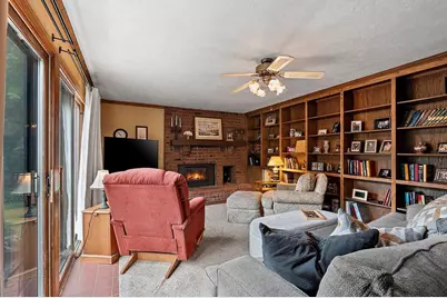 716 Eau Claire Place, De Pere, WI 54115 - Photo 28