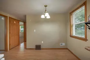 3125 Breezewood Ln, Neenah, WI 54956 - Photo 14
